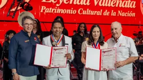 homenaje al binomio.webp